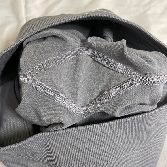 Thundercloud alphalete amplify shorts - Picture 7 of 7